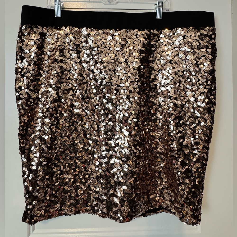 🏷️3/$30 NWT Torrid Rose Gold Sequin Pencil Skirt 3X Champagne Party Holiday Glam - Picture 2 of 6